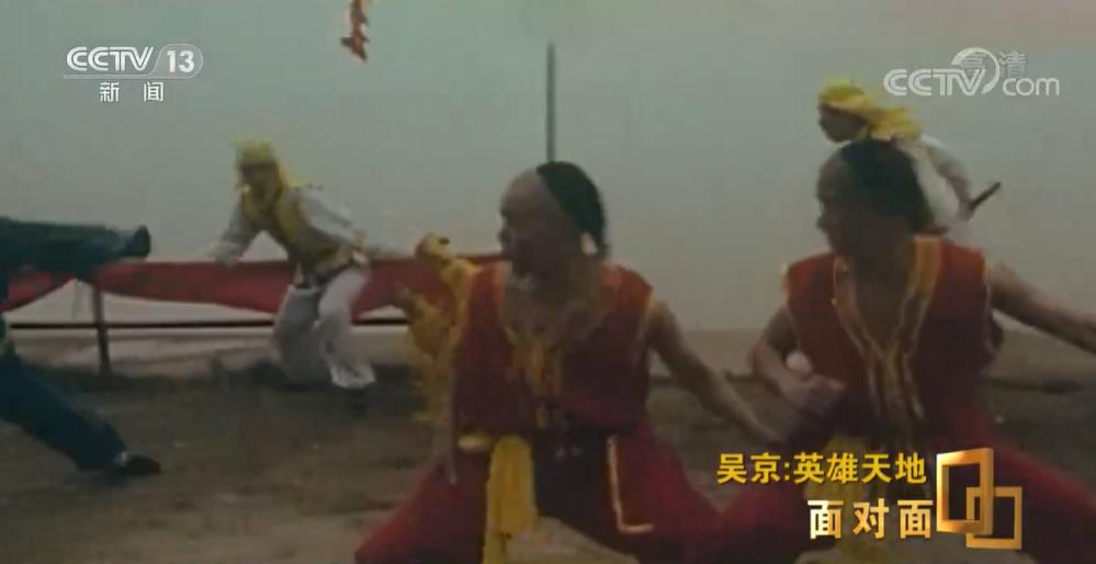 吴京经历过哪里职业_吴京的职业生涯_吴京的职业