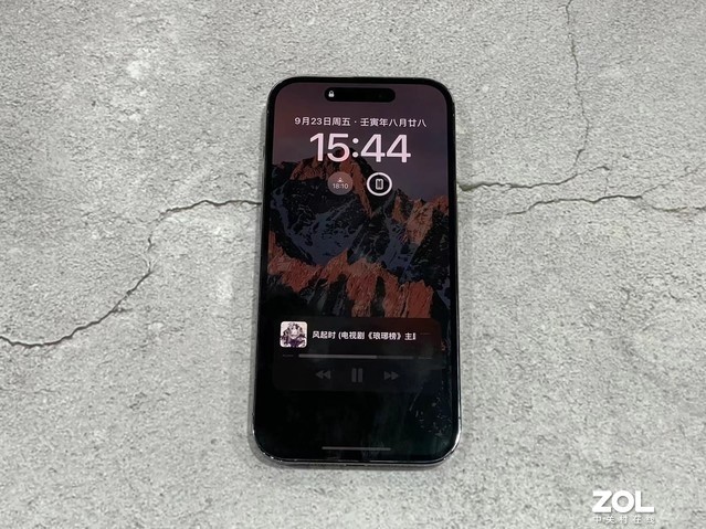 苹果最新旗舰手机是什么_iPhone 14：苹果最新旗舰手机评测_苹果旗舰手机排行榜
