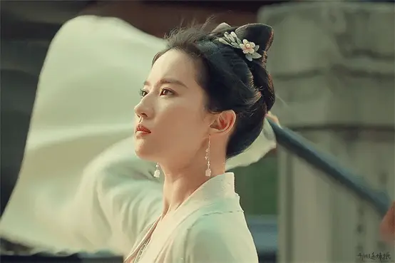 刘亦菲仙女落泪视频_刘亦菲：银幕上的仙女_仙女刘亦菲